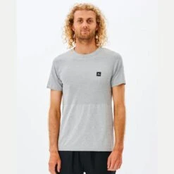 Rip Curl Vaporcool Seamless Tee