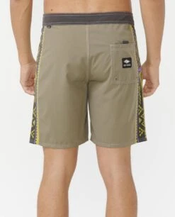 Rip Curl Mirage Sideways 18″ Boardshorts 30 Rip Curl Mirage Sideways 18″ Boardshorts -Rip Curl osi pimg 07bmbo 8117 10