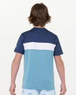 Rip Curl Undertow Short Sleeve Rash Vest -B 8 Rip Curl Undertow Short Sleeve Rash Vest -B -Rip Curl osi pimg 11dbrv 0150 2