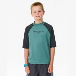 Rip Curl Brand Wave UV Short Sleeve Rash Vest – Boys (8-16 Years)